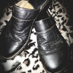Ladies Mules